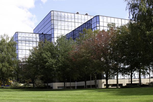 Cost of Commercial Lawn Service in Glen Burnie