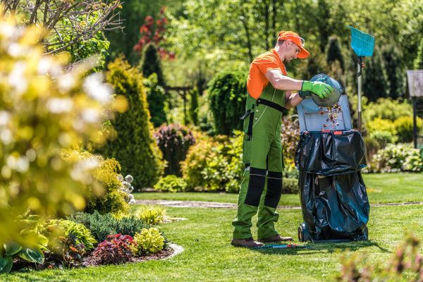 Cost of Lawn Cleaning Service in Glen Burnie