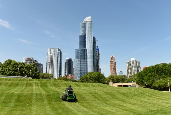 Cost of Corporate Lawn Mowing in Glen Burnie